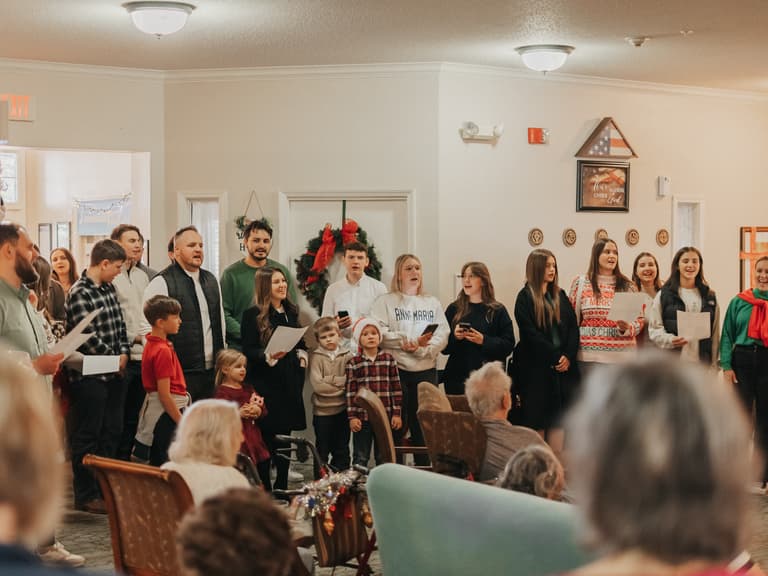 Caroling ’23 — photograph 2 of 38