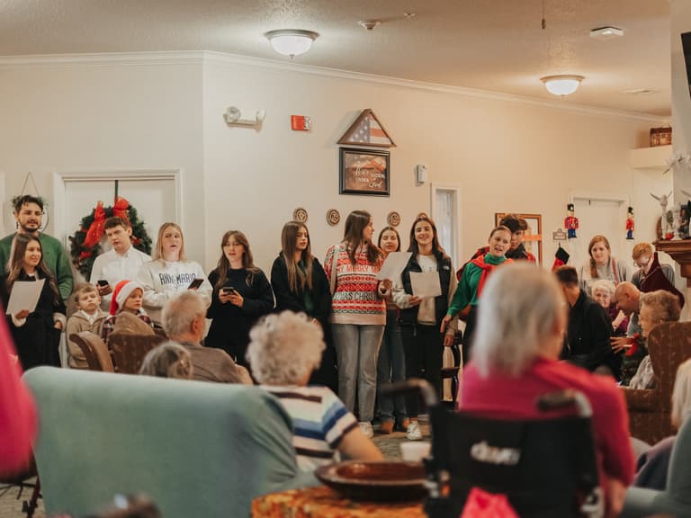 Caroling ’23 — photograph 3 of 38